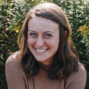 Meet your Posher, Whitney